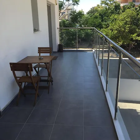 Nikolas Apartment Larnaka